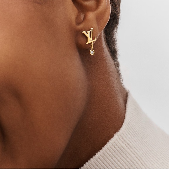 Louis Vuitton Idylle Gold Earrings with Diamond Accent - Picture 1 of 9